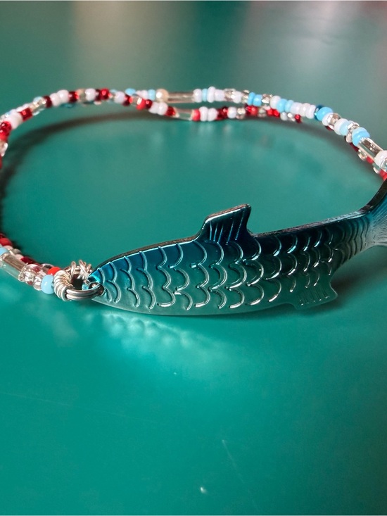 Handmade Jewelry - Handmade Teal Fish Pendant Bracelet with Red & White Beads